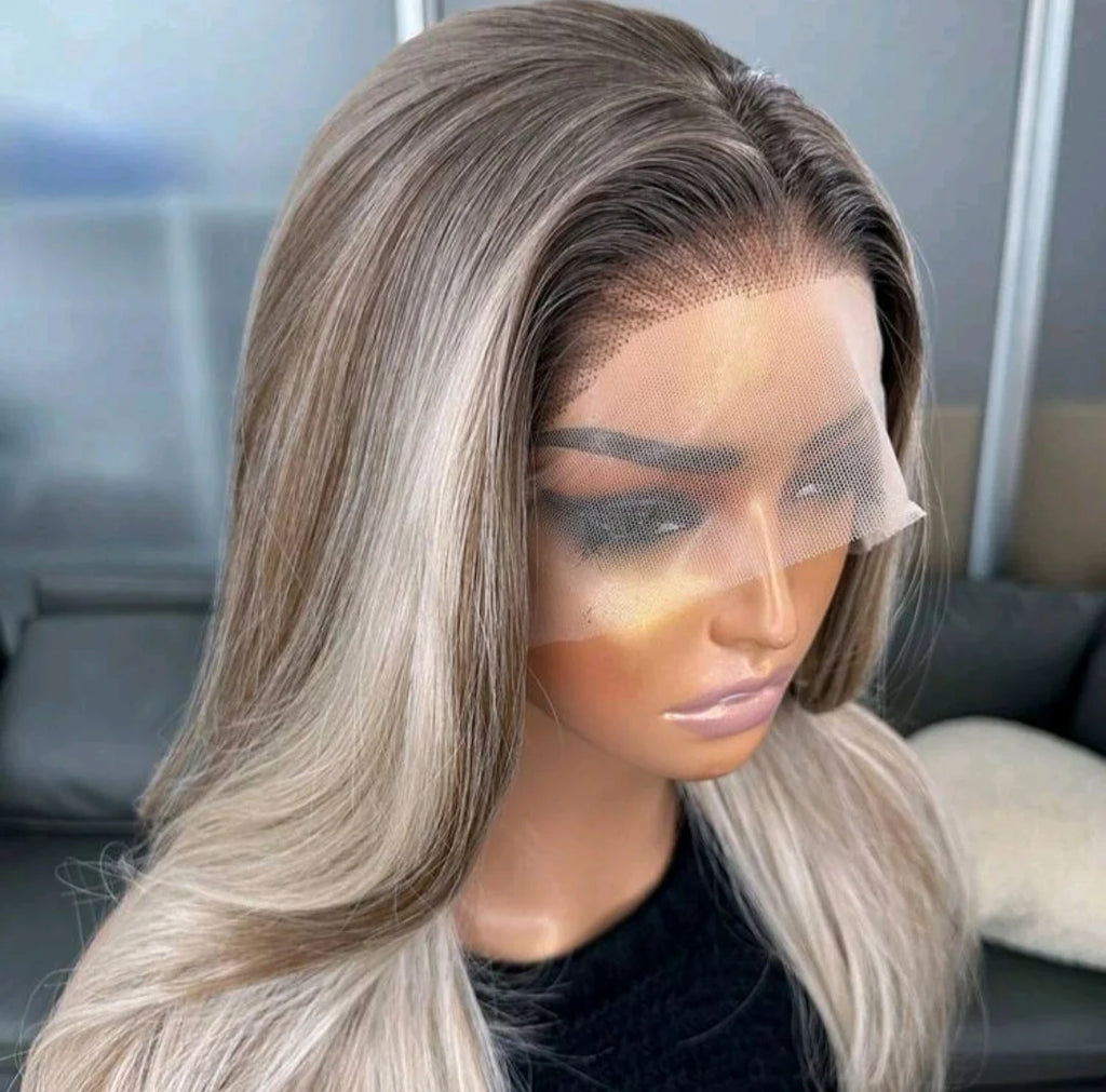 Blonde Ombre Wavy Lace Front Wig – 18 Inch | Glueless